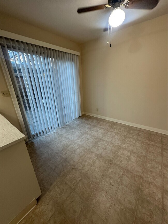 Building Photo - 3540 Northwood Dr.