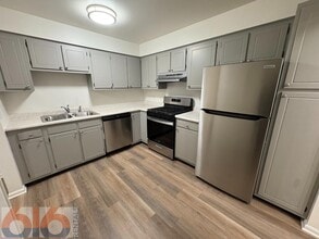 Building Photo - 630 56th St SE