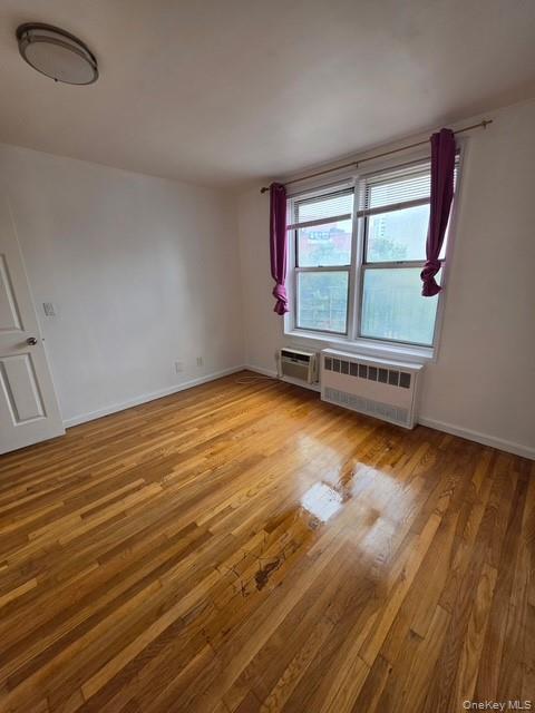 Building Photo - 41-25 Kissena Blvd