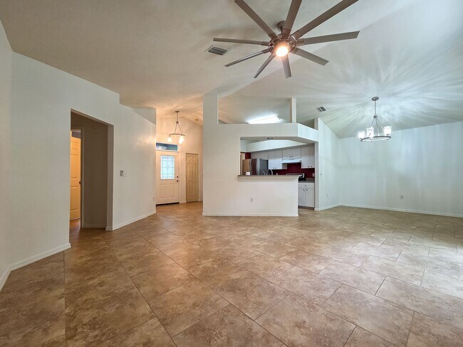 Building Photo - 4437 NW 34th Ter