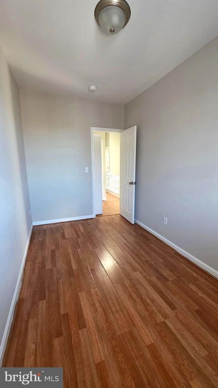 Building Photo - 539 N Luzerne Ave