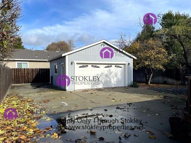 Building Photo - 2981 Pacific St