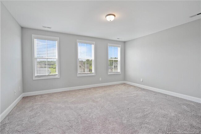 Building Photo - 110 Thunder Vly Ct