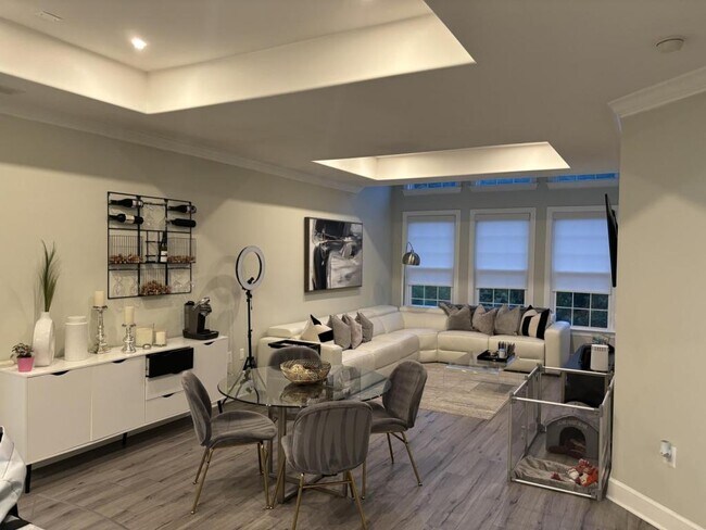 Building Photo - 12800 Libertys Delight Dr