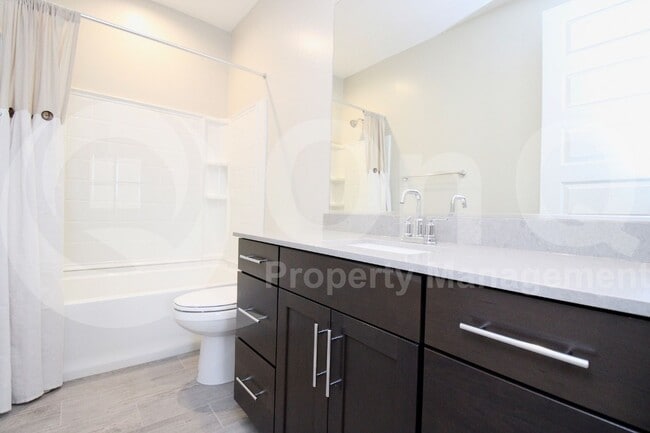Building Photo - 4119 N 93rd Ln
