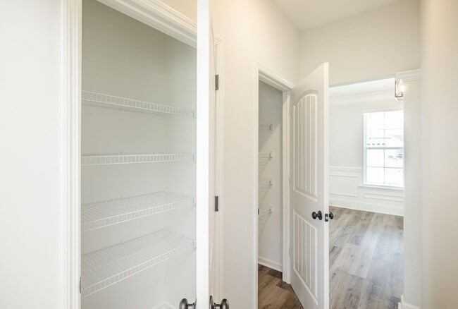 Building Photo - 5270 Copse Dr