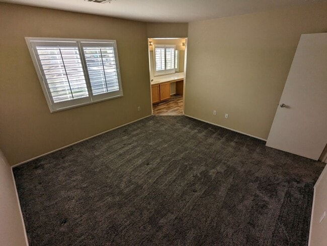 Building Photo - 10388 Poker Alice Ct