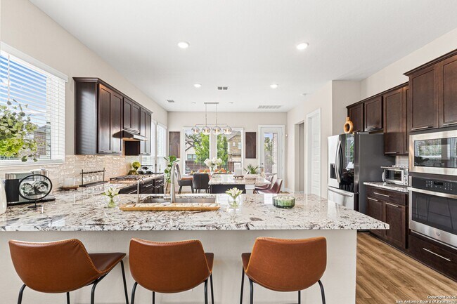 Building Photo - 12402 Mineshaft