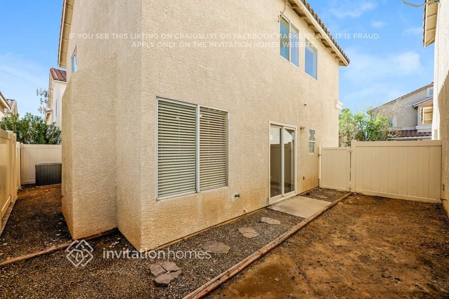 Building Photo - 7208 Dicentra Rd