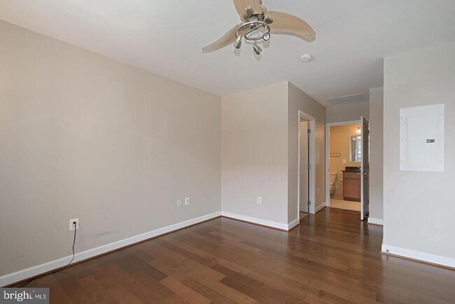 Building Photo - 8191 Strawberry Ln