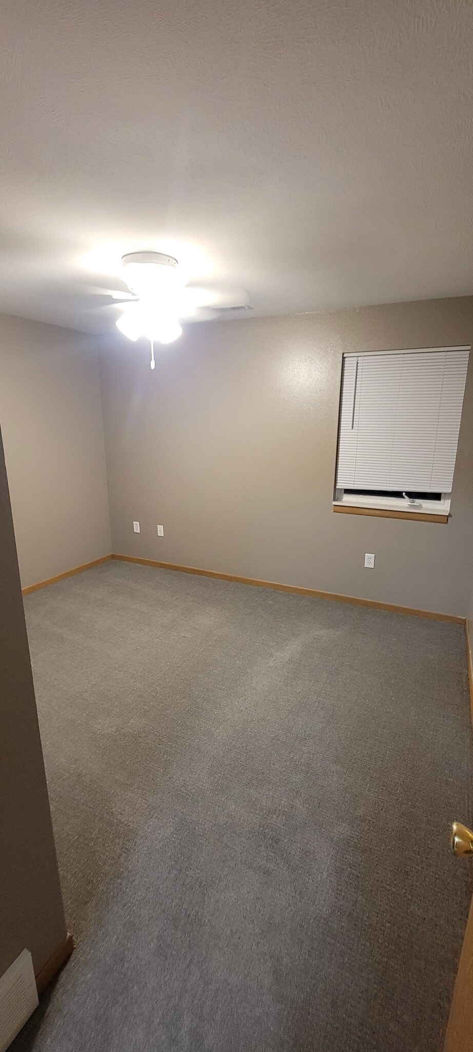 Building Photo - 1308 E Redwood Blvd