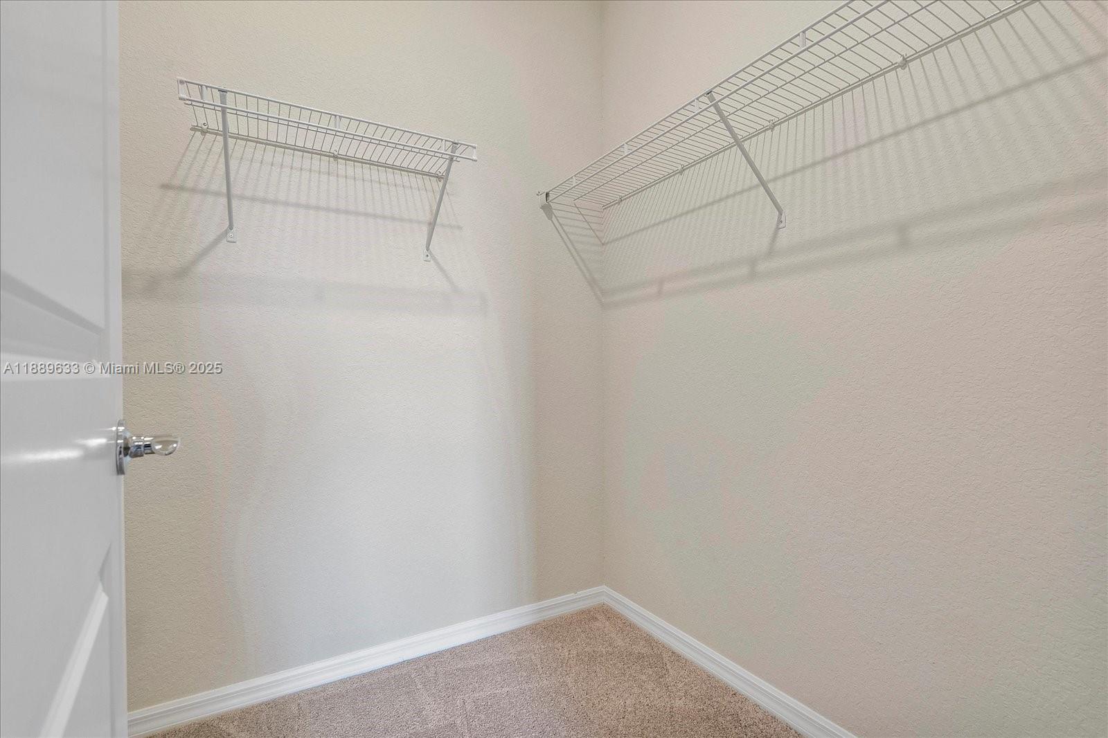 Building Photo - 2108 Appleton Cir N
