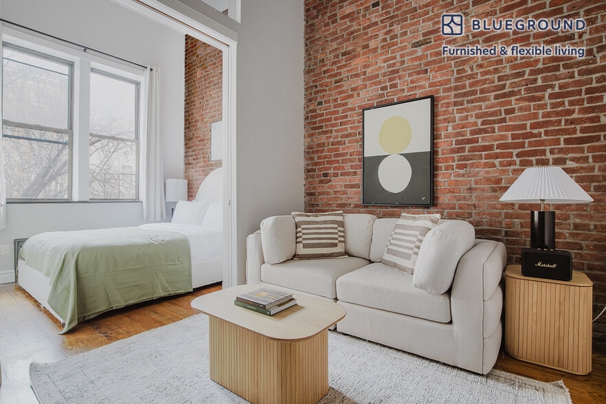 Building Photo - 234 E 14th St