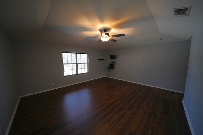 Building Photo - Lovely Cul-De-Sac Home in Schertz/Cibolo N...