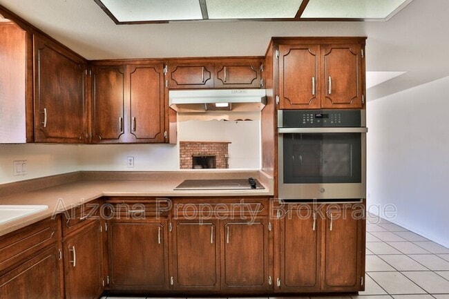Building Photo - 1326 E Downing St