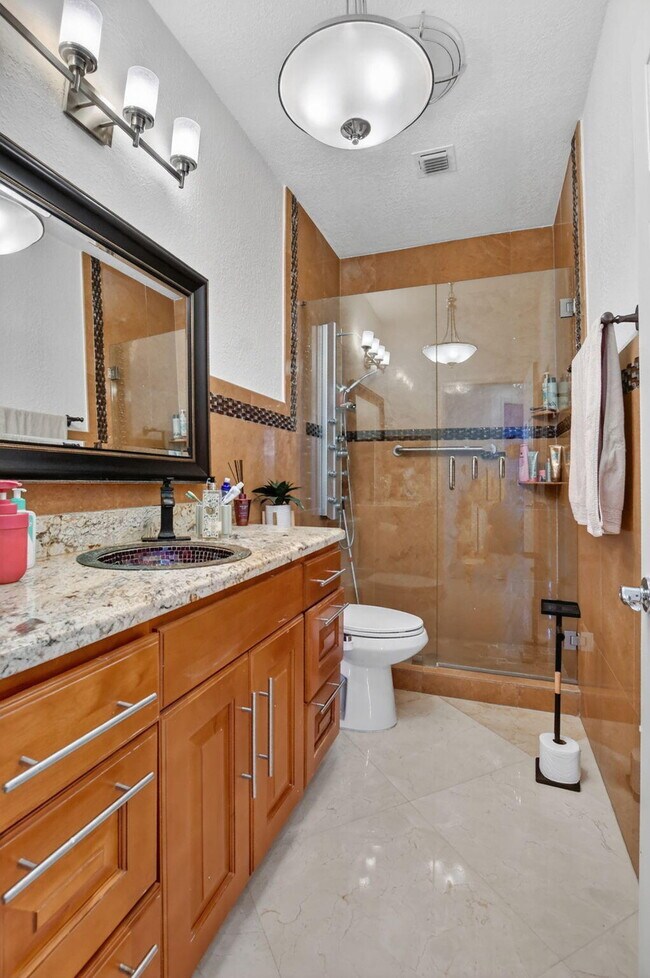 Building Photo - 12466 Baywind Ct