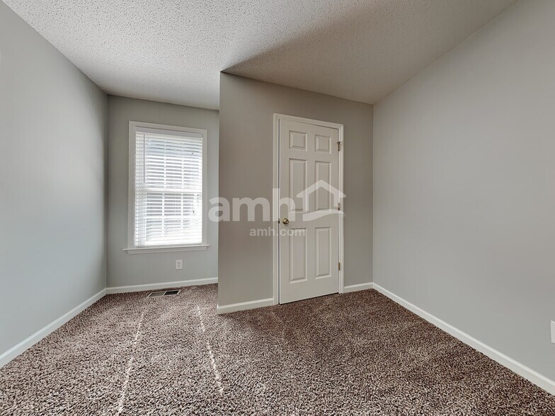 Building Photo - 1766 Spring Path Trl