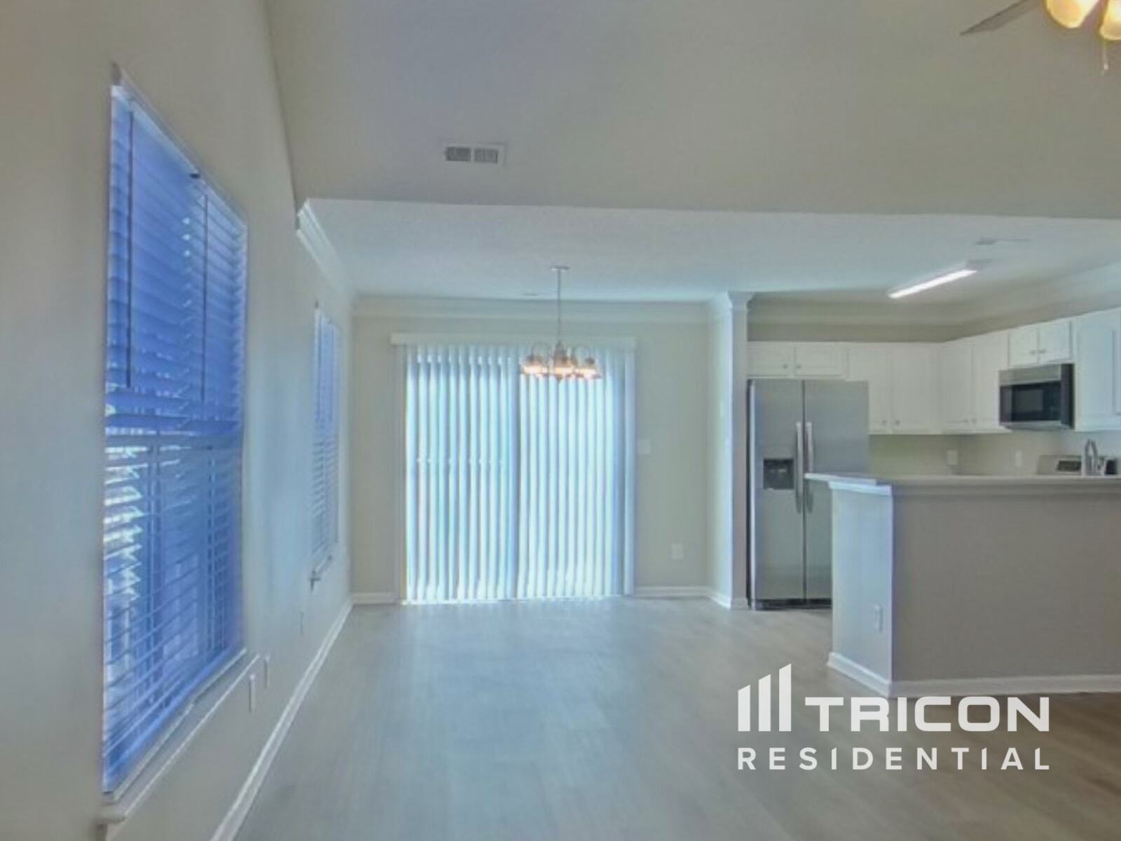 Building Photo - 2113 Sebastiani Dr