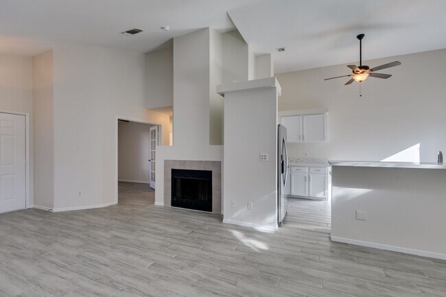 Building Photo - Beautifully Upgraded 3BD/2BA Home in Henderson’s Green Valley