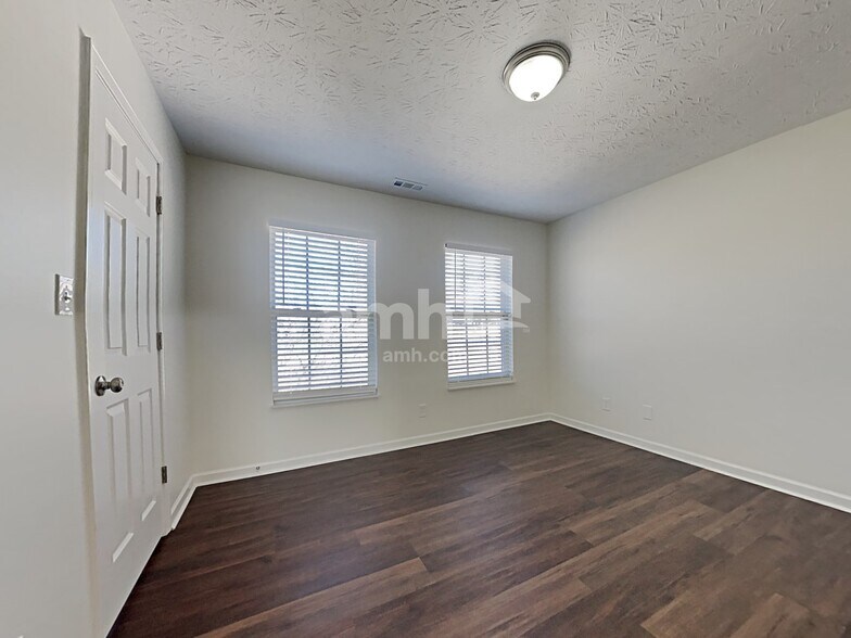 Building Photo - 7125 Ghiradelli Rd