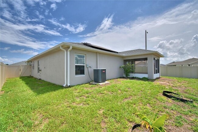 Building Photo - 605 Vittorio Dr