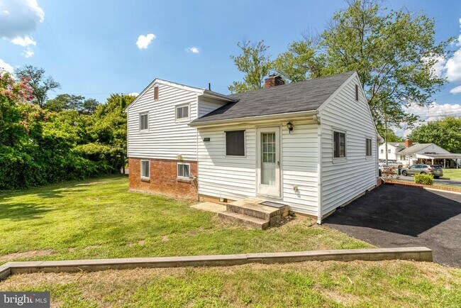 Building Photo - 13208 Aldrin St