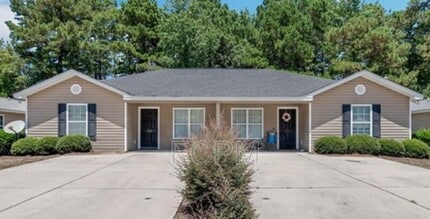 Building Photo - 1420 Allies Ct