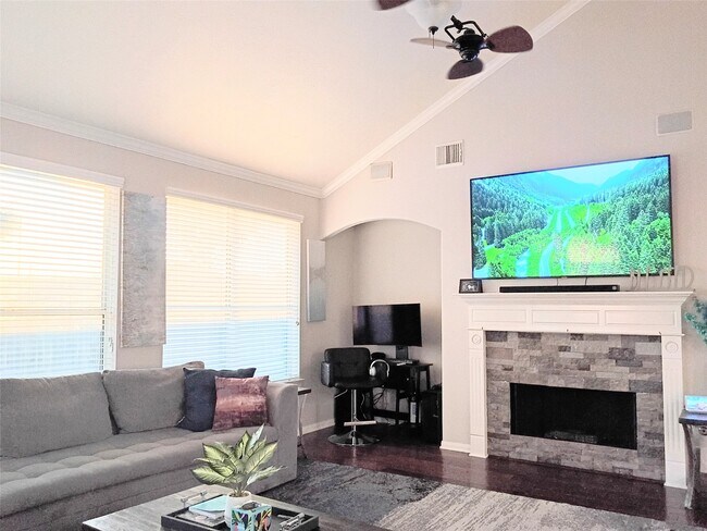 Building Photo - 17815 Gables Bend Dr