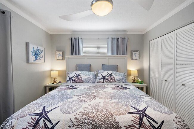 Building Photo - 11440 1st St E