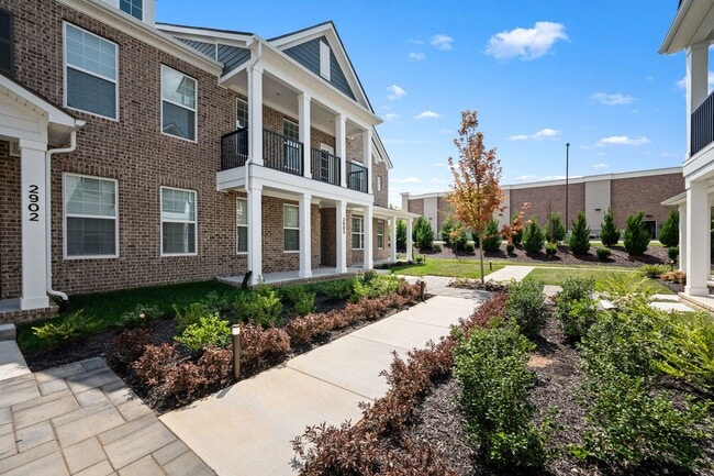 Building Photo - 2718 Willowoak Trl