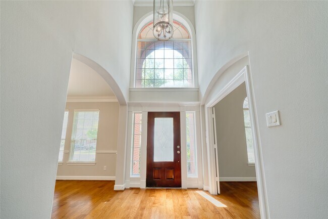 Building Photo - 5619 Riverstone Crossing Dr