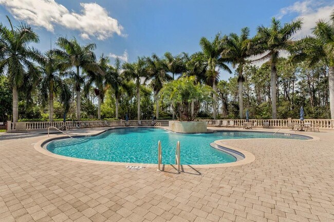 Building Photo - 4437 Corso Venetia Blvd