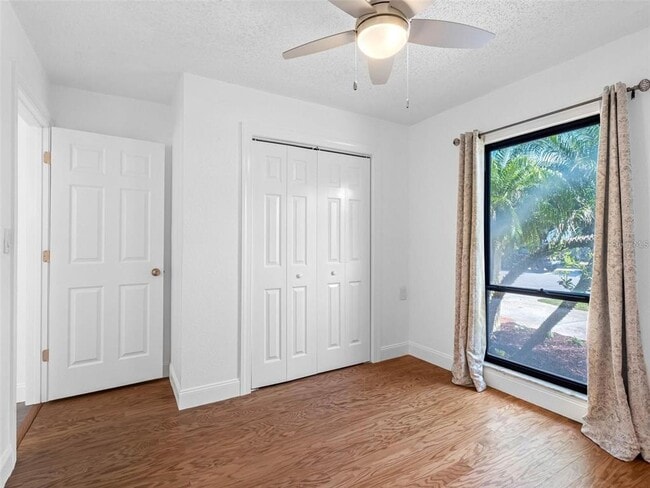 Building Photo - 562 Johns Pass Ave