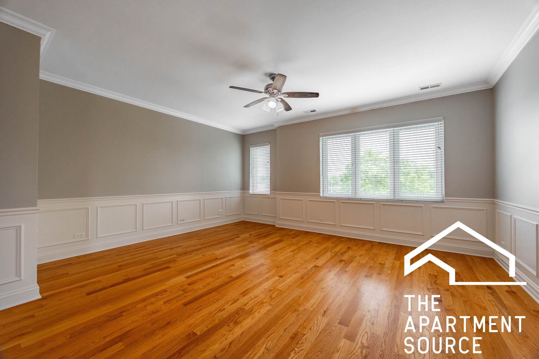 Building Photo - 736 N Avers Ave