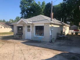 Building Photo - 17763 Mahoning Ave