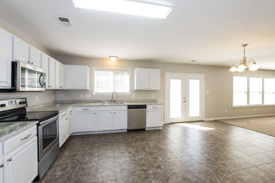 Building Photo - 1115 Jade Glen Dr