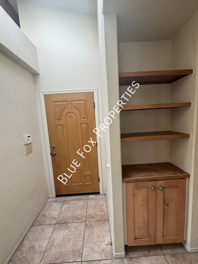 Building Photo - 4655 E Hupa Way