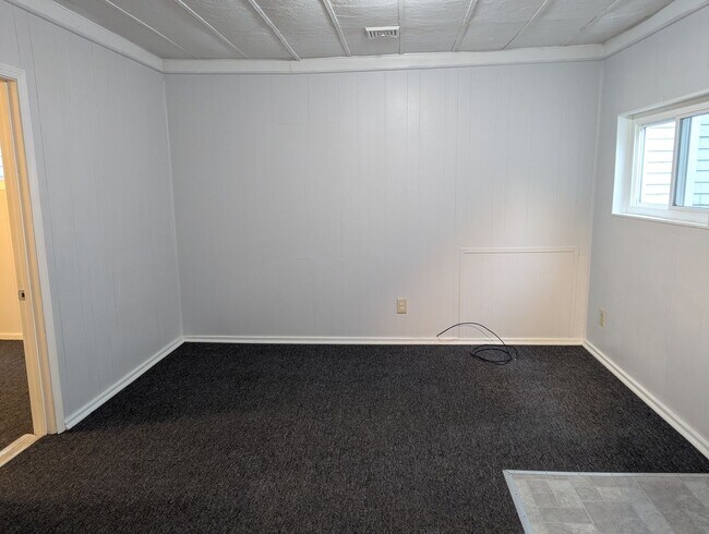 Building Photo - 225 Poplar St