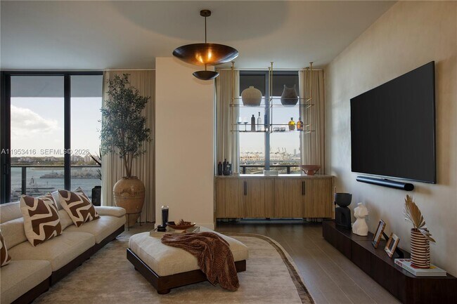 Building Photo - 500 Alton Rd