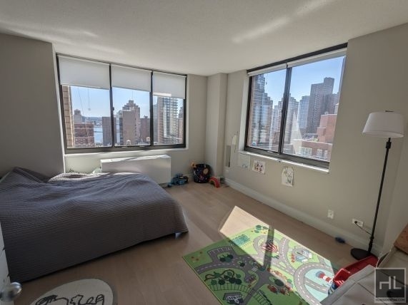 Building Photo - EAST 95 STREET