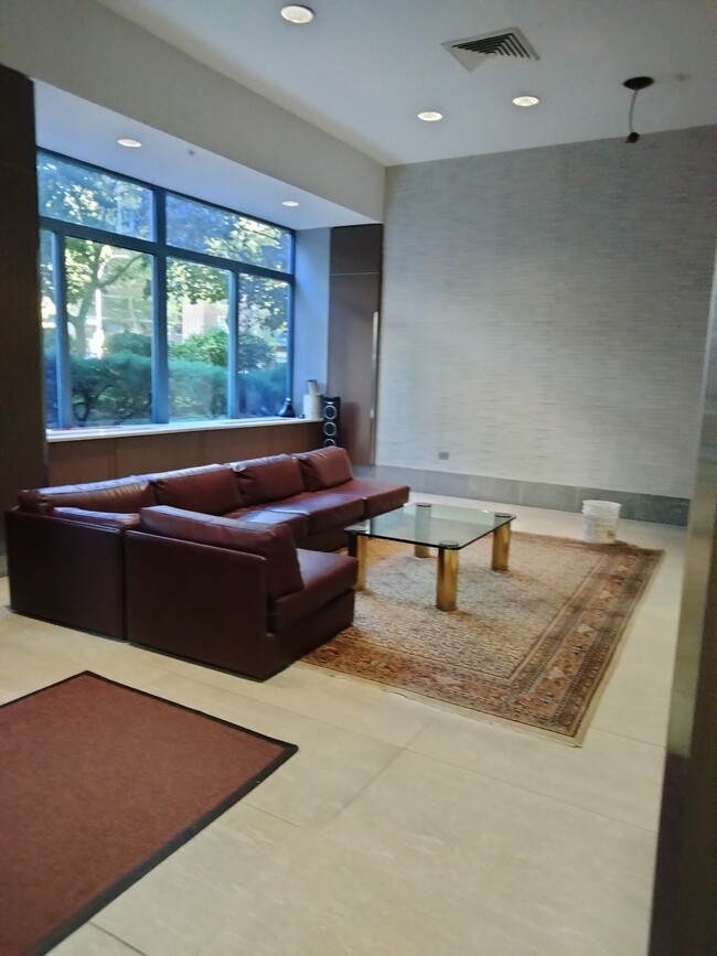 Lobby - 6254 97th Pl