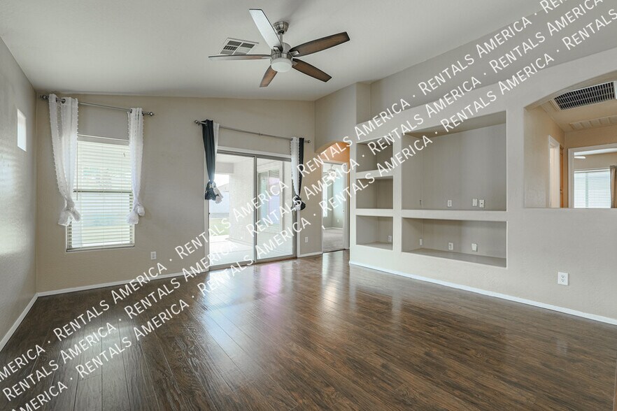 Building Photo - 3461 E Phelps St