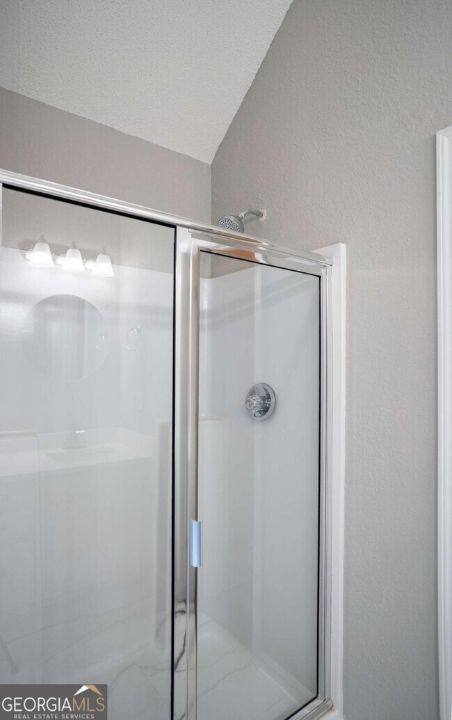 Building Photo - 3243 Newtons Crest Cir