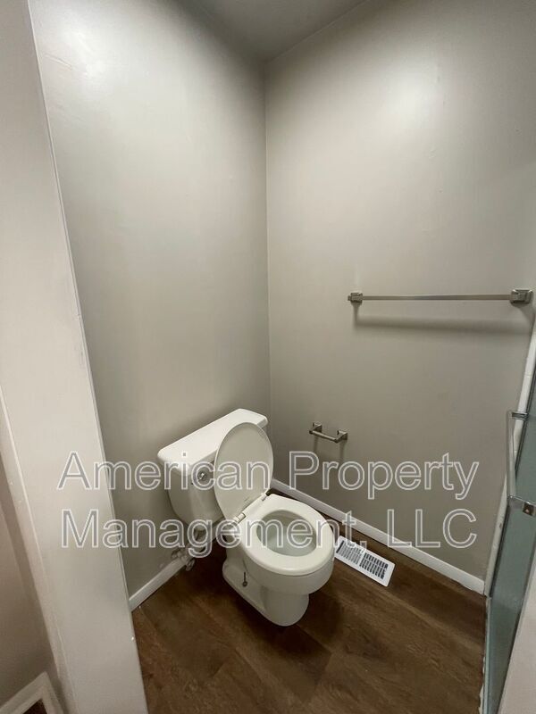 Building Photo - 7217 E 55th Pl