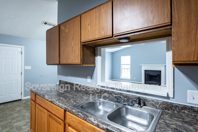 Building Photo - 5568 Mallard Trail