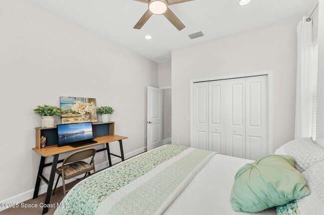 Building Photo - 7969 Cache Crk Ln