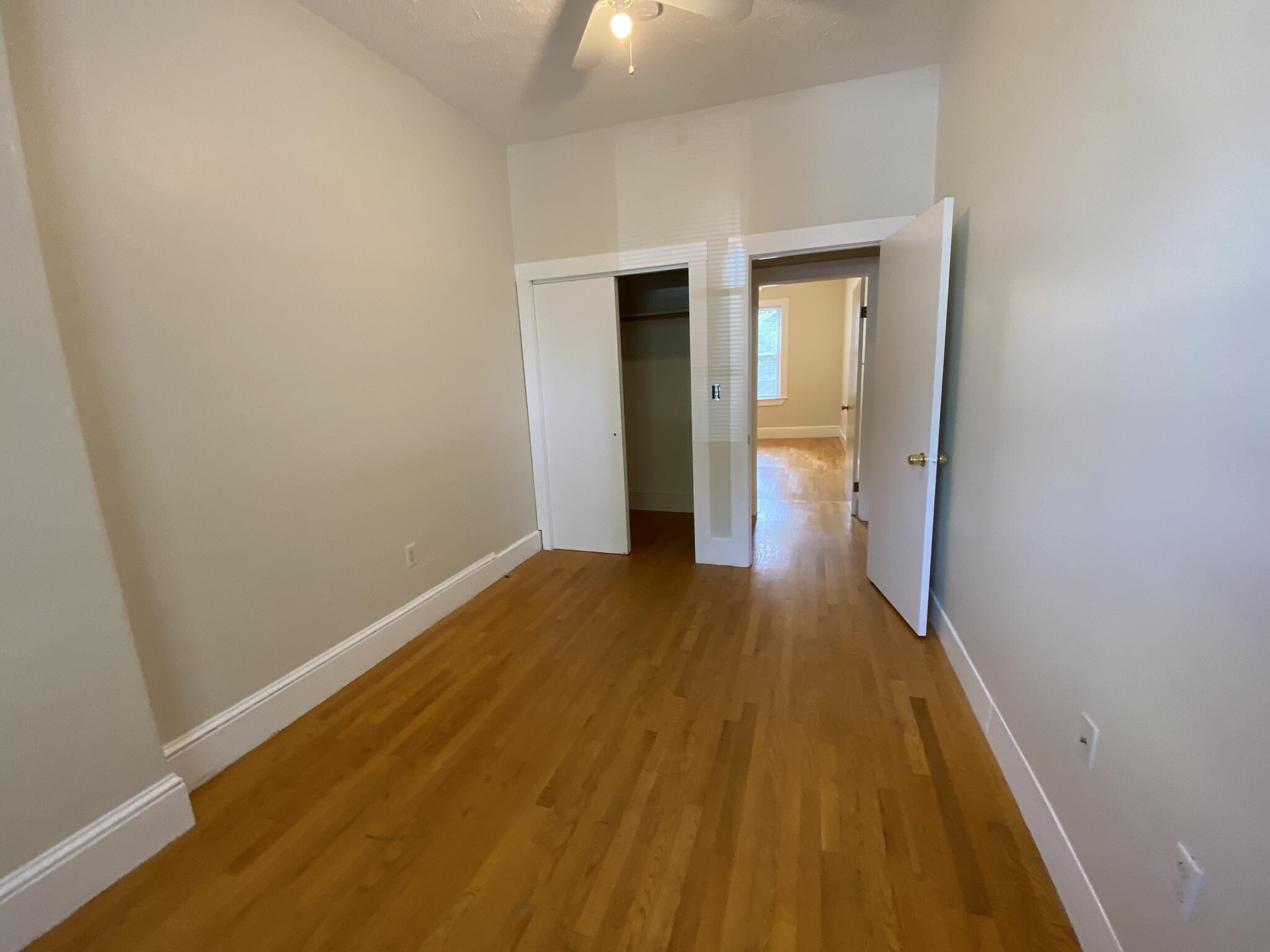 Building Photo - 1236 Cambridge St