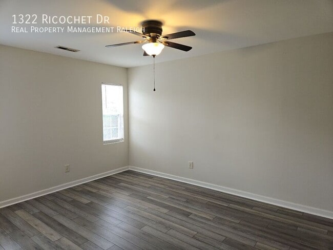 Building Photo - 1322 Ricochet Dr