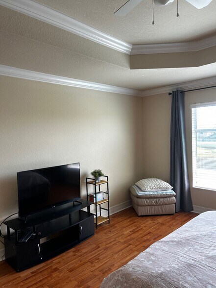 Building Photo - 10298 Barberry Ln