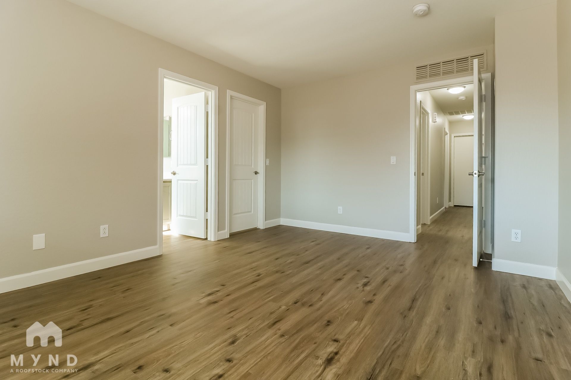 Building Photo - 12333 W Rosewood Dr